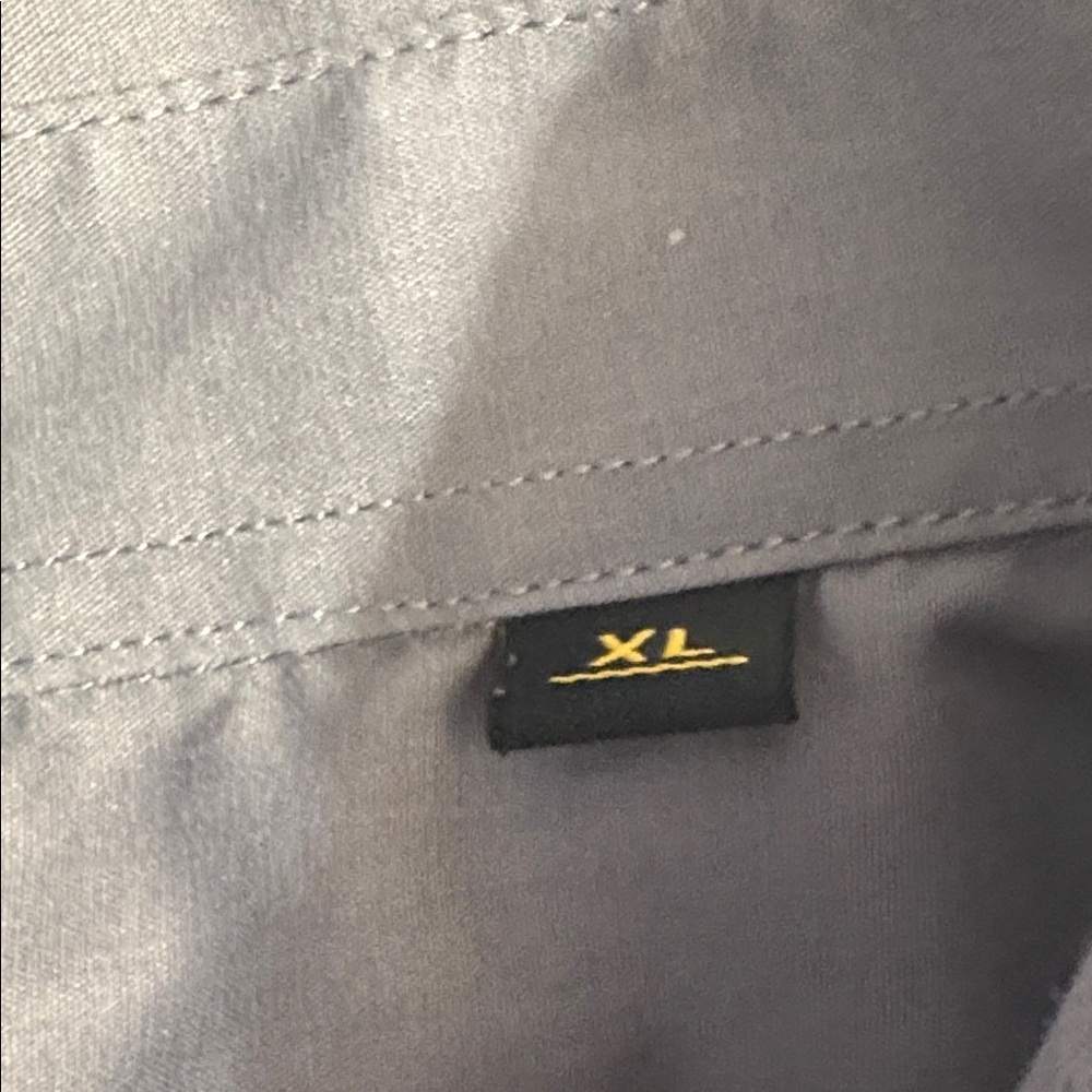 Elegant Gray Dress Shirt for Men XL long sleeve - Picture 3 of 3